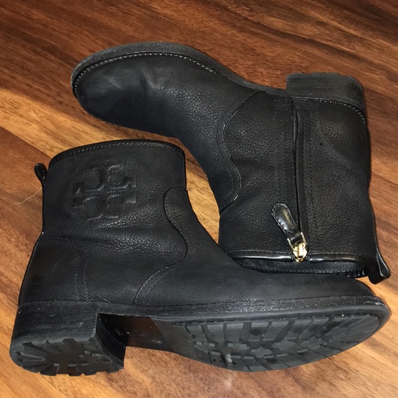 tory burch simone boot